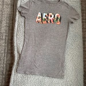 gray aeropostale cotton graphic tee adult XS